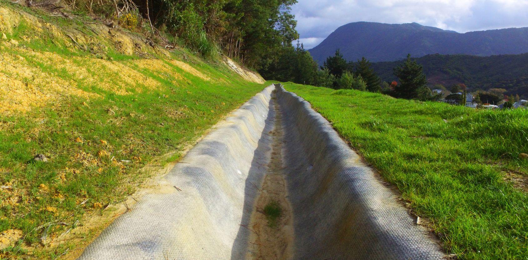 concrete-canvas-enhances-drainage-efficiency-and-stability-at-waikawa-bay-case-study-1690X831